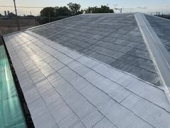屋根：下塗り完了