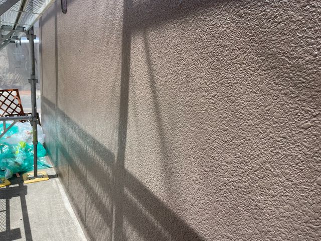 外壁　上塗り完了